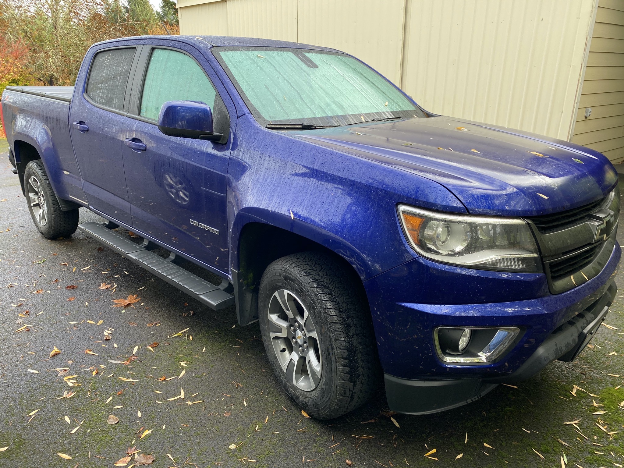 Chevrolet Colorado truck