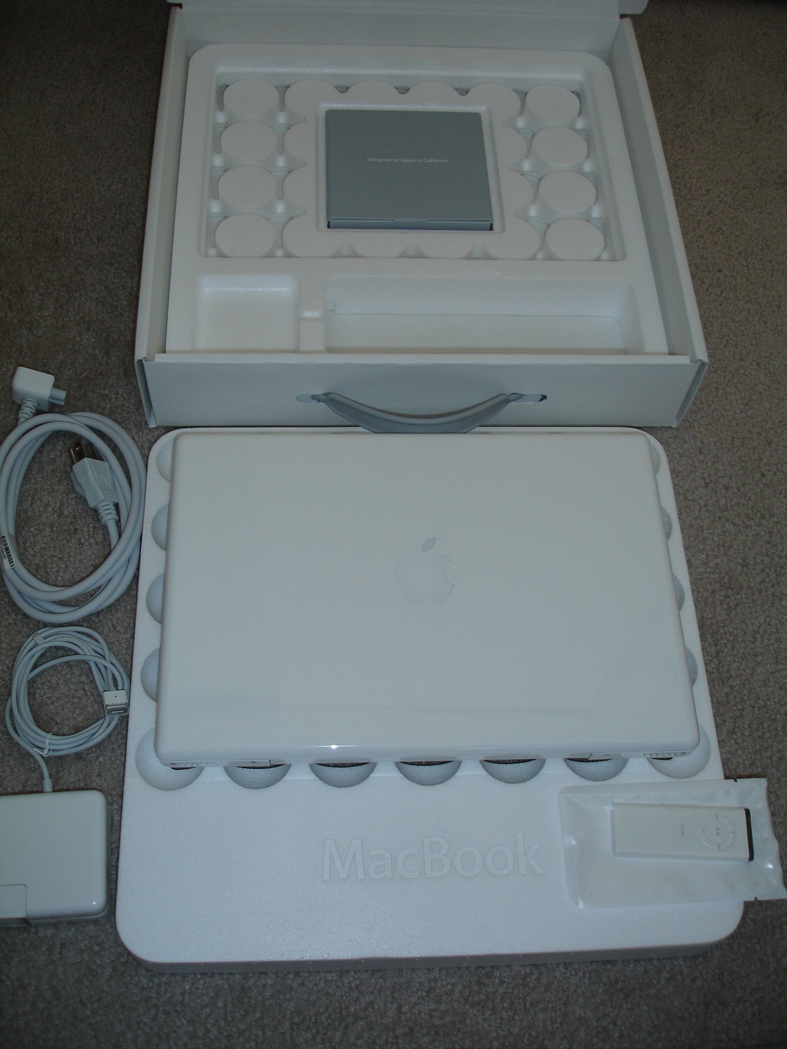 MacBook and box