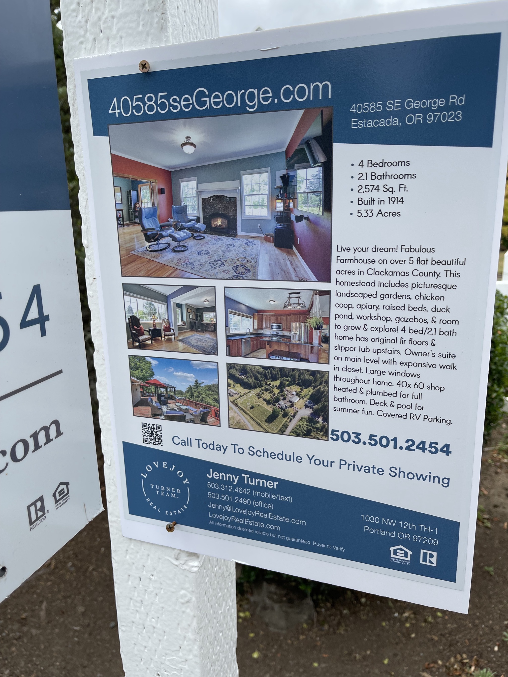House sale sign