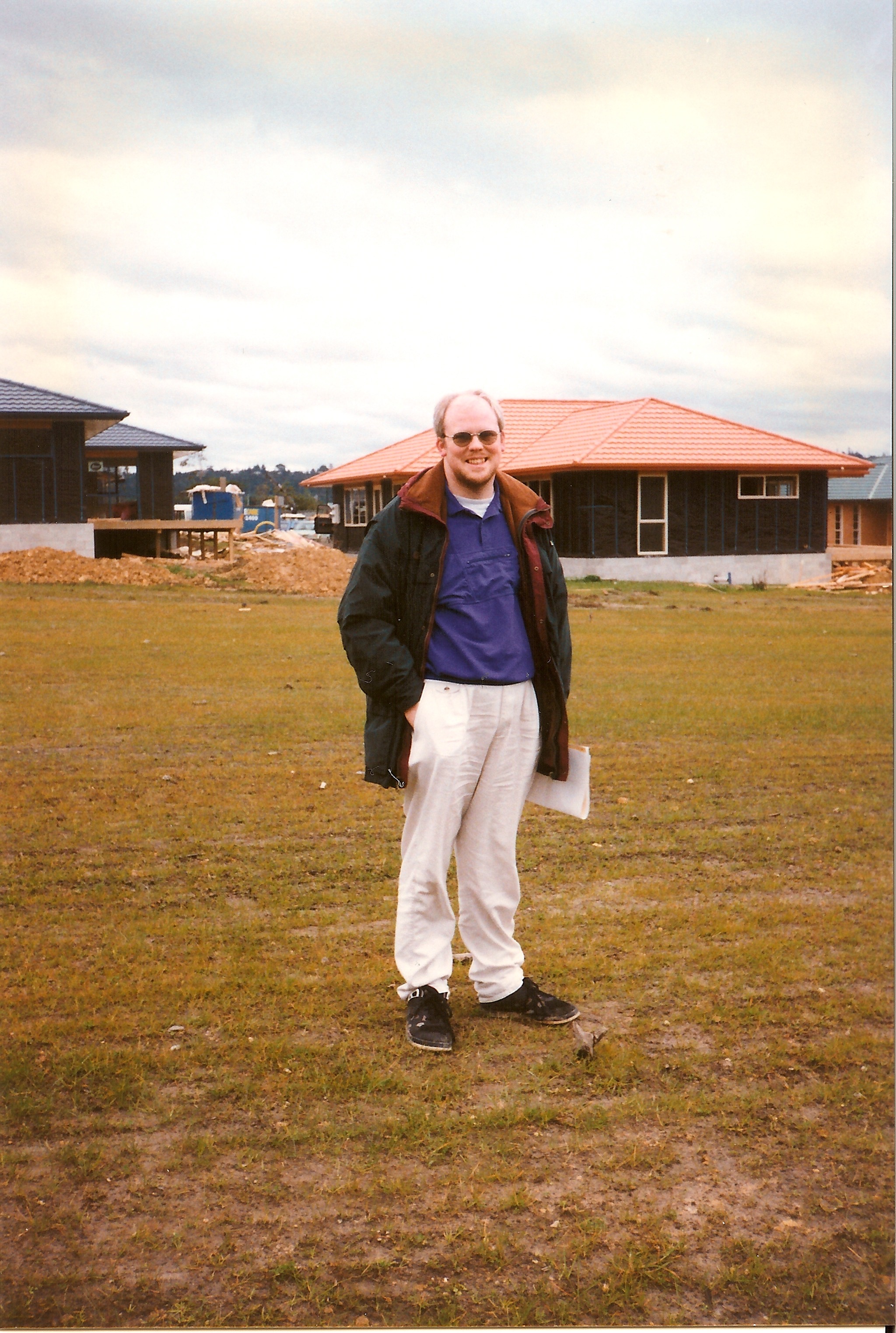 David on empty property