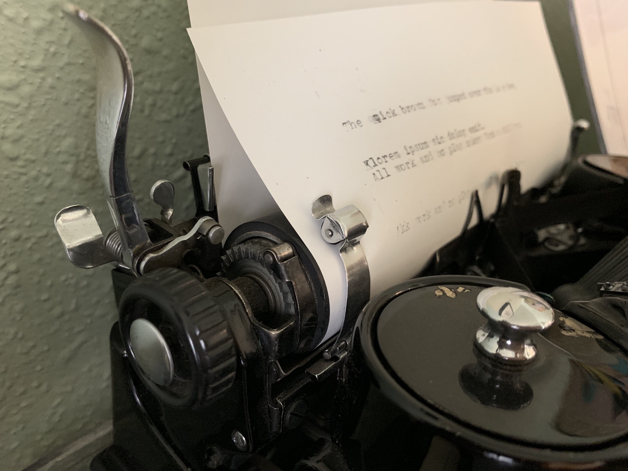 Underwood Noiseless Portable antique typewriter