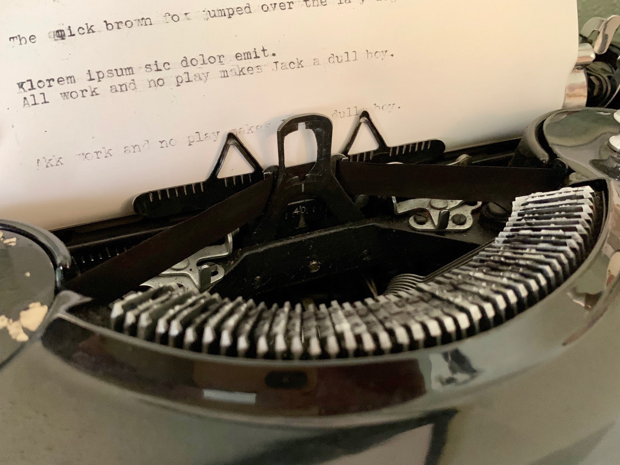 Underwood Noiseless Portable antique typewriter