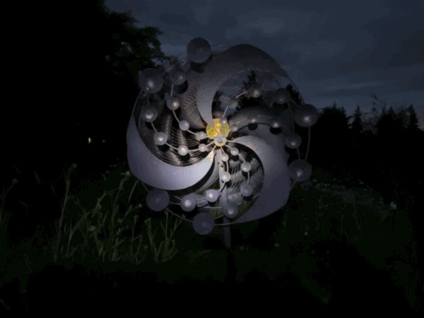GIF of garden ornament