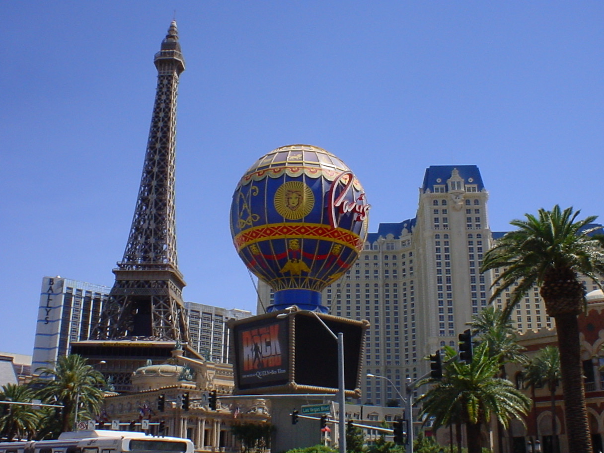 Paris Las Vegas tower and hotel