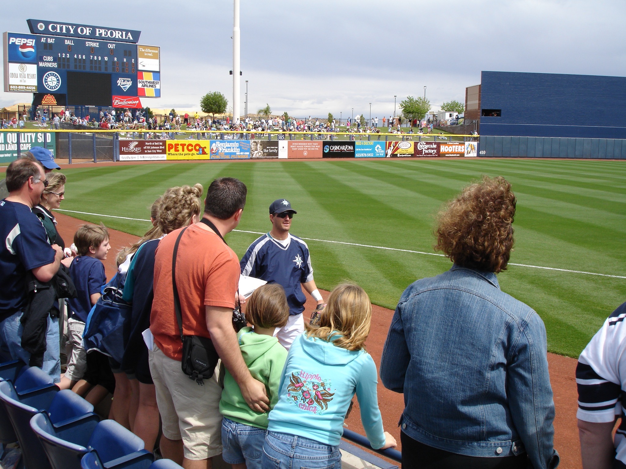 Fans and Mariner