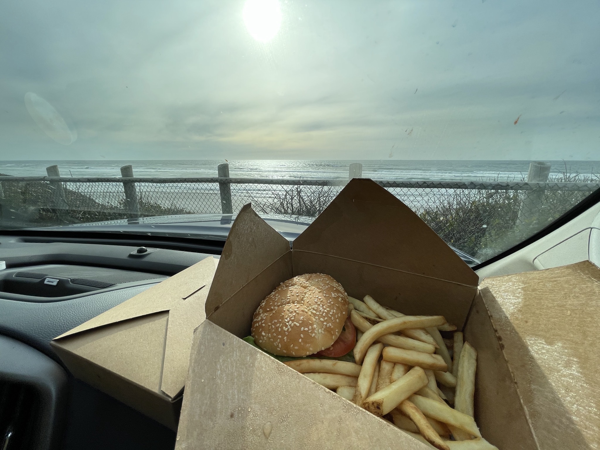 Mo's takeout