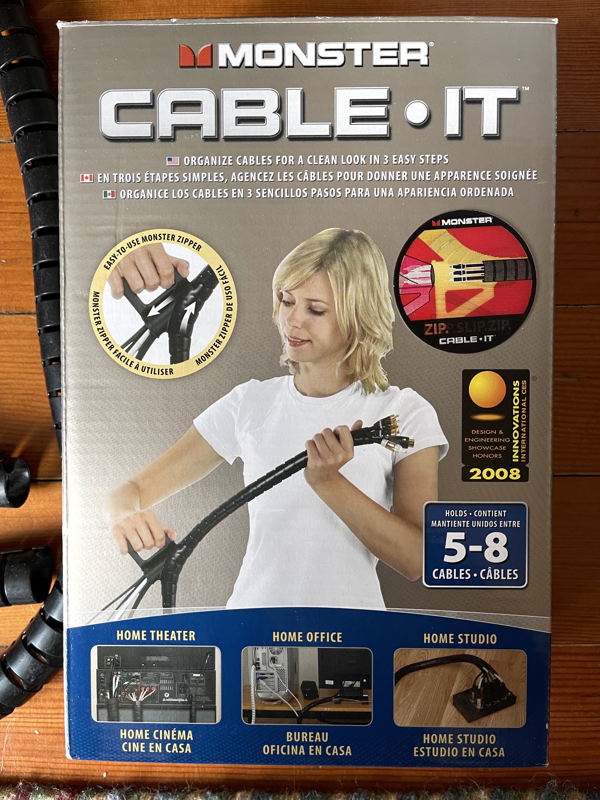 Cable organizer