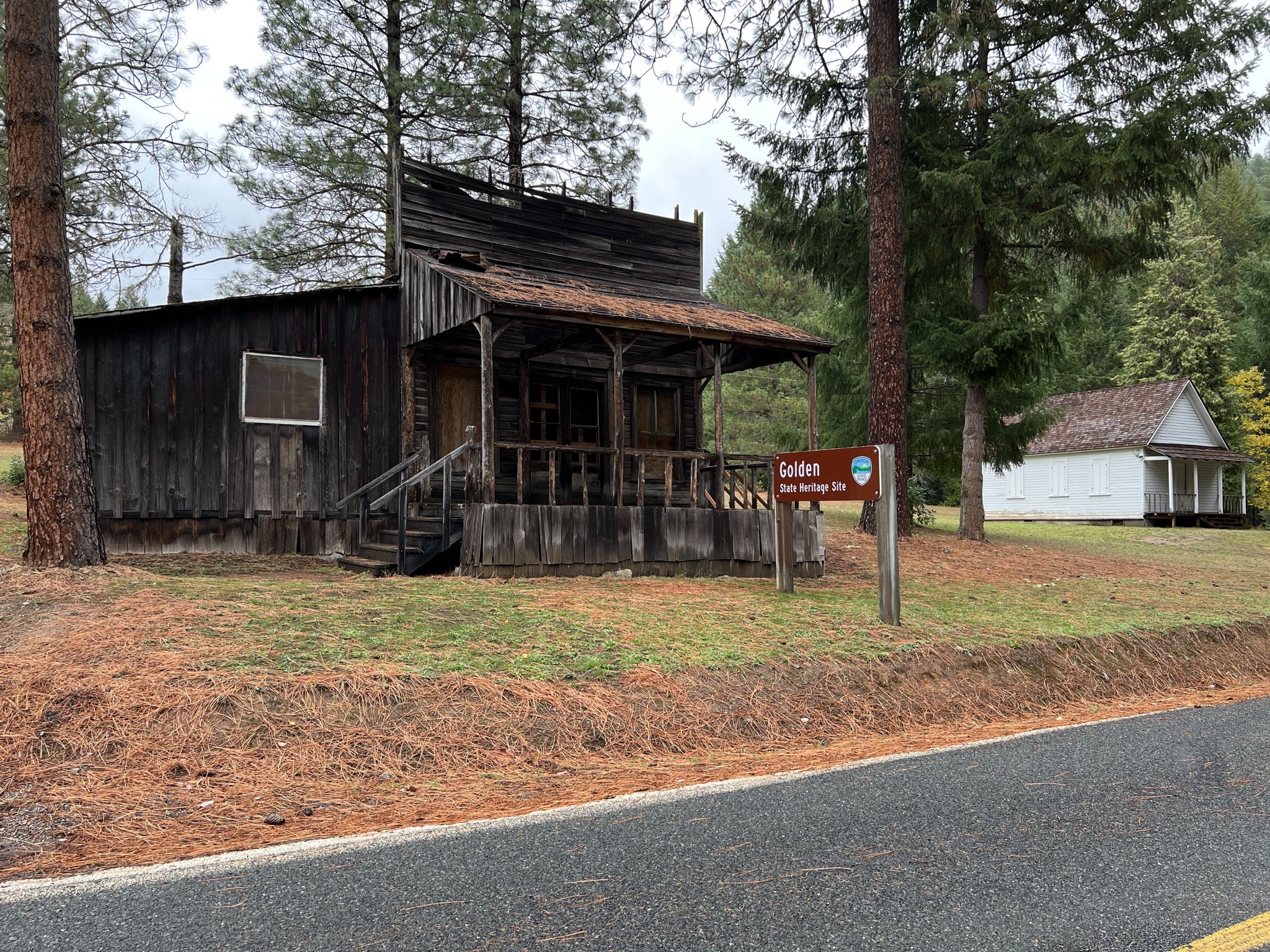 Golden ghost town