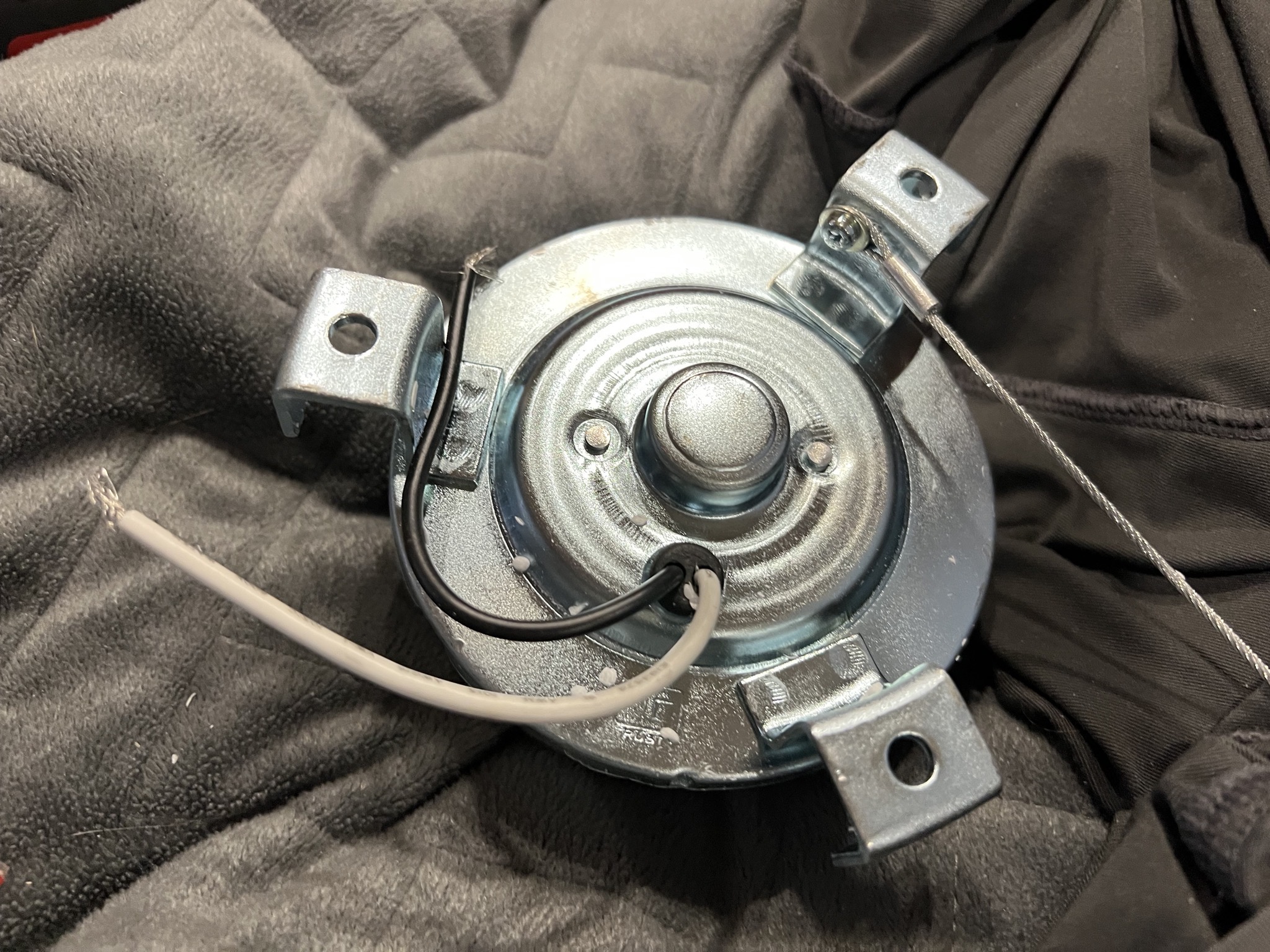 Fan motor