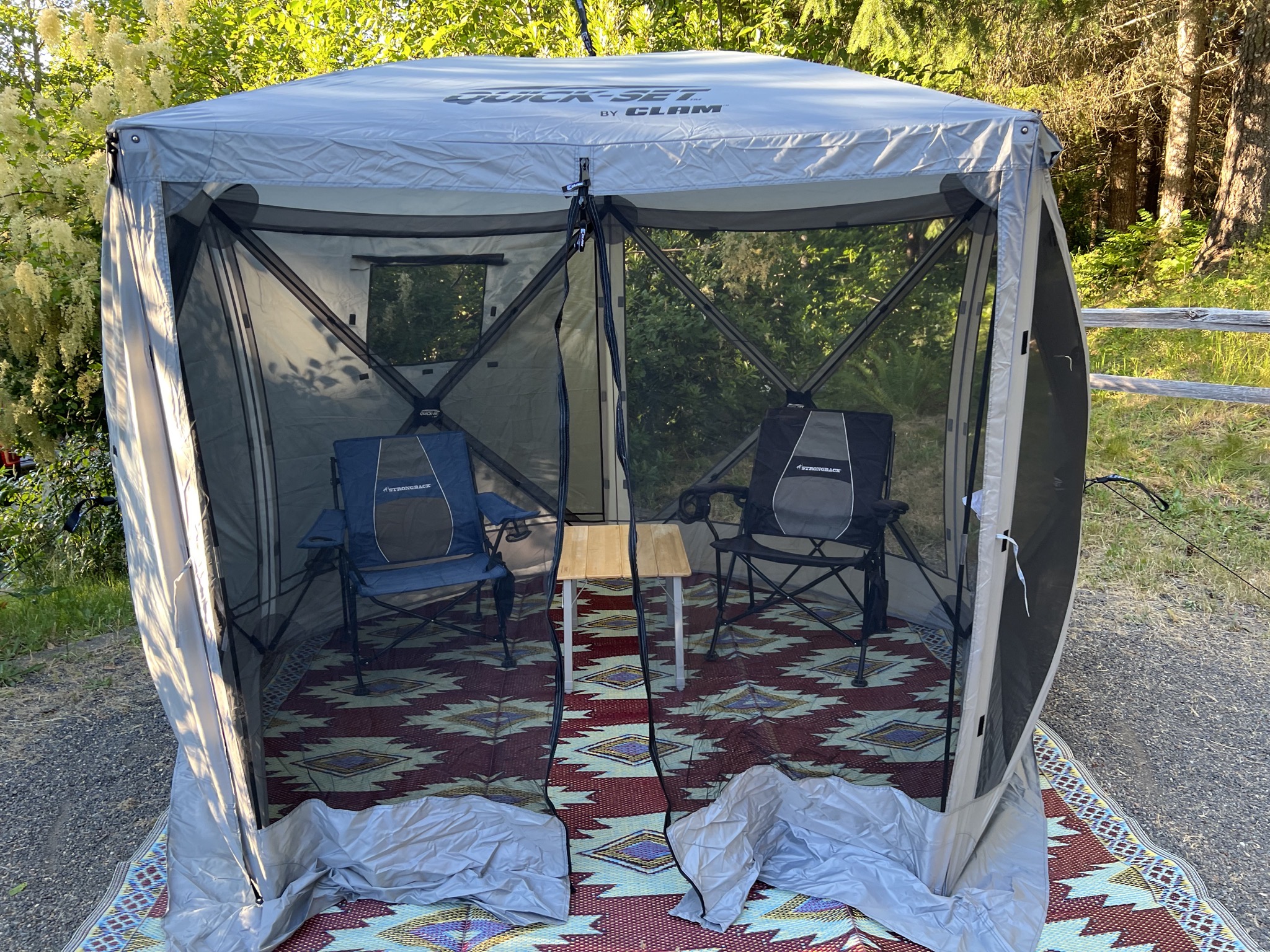 Clam tent