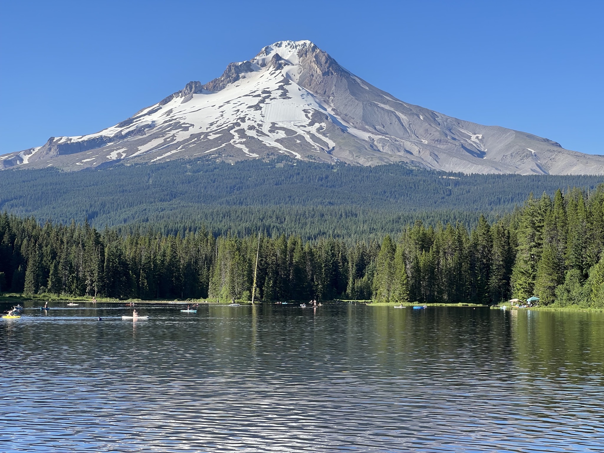 Trillium Lake and Mount Hood
