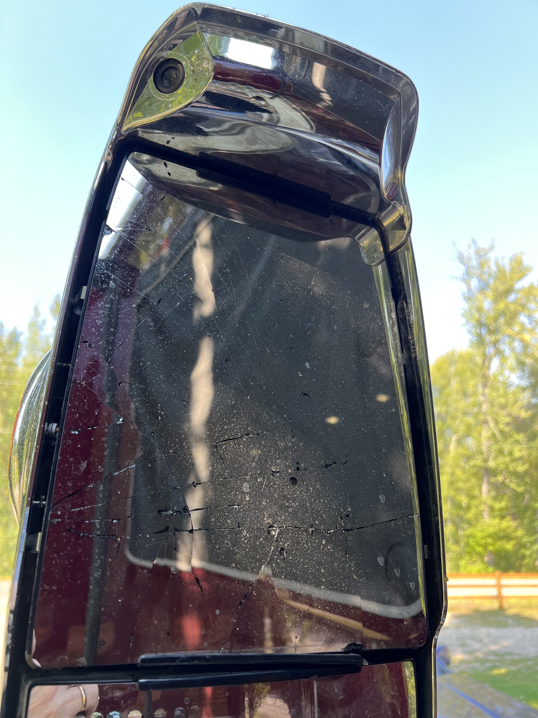 Broken mirror