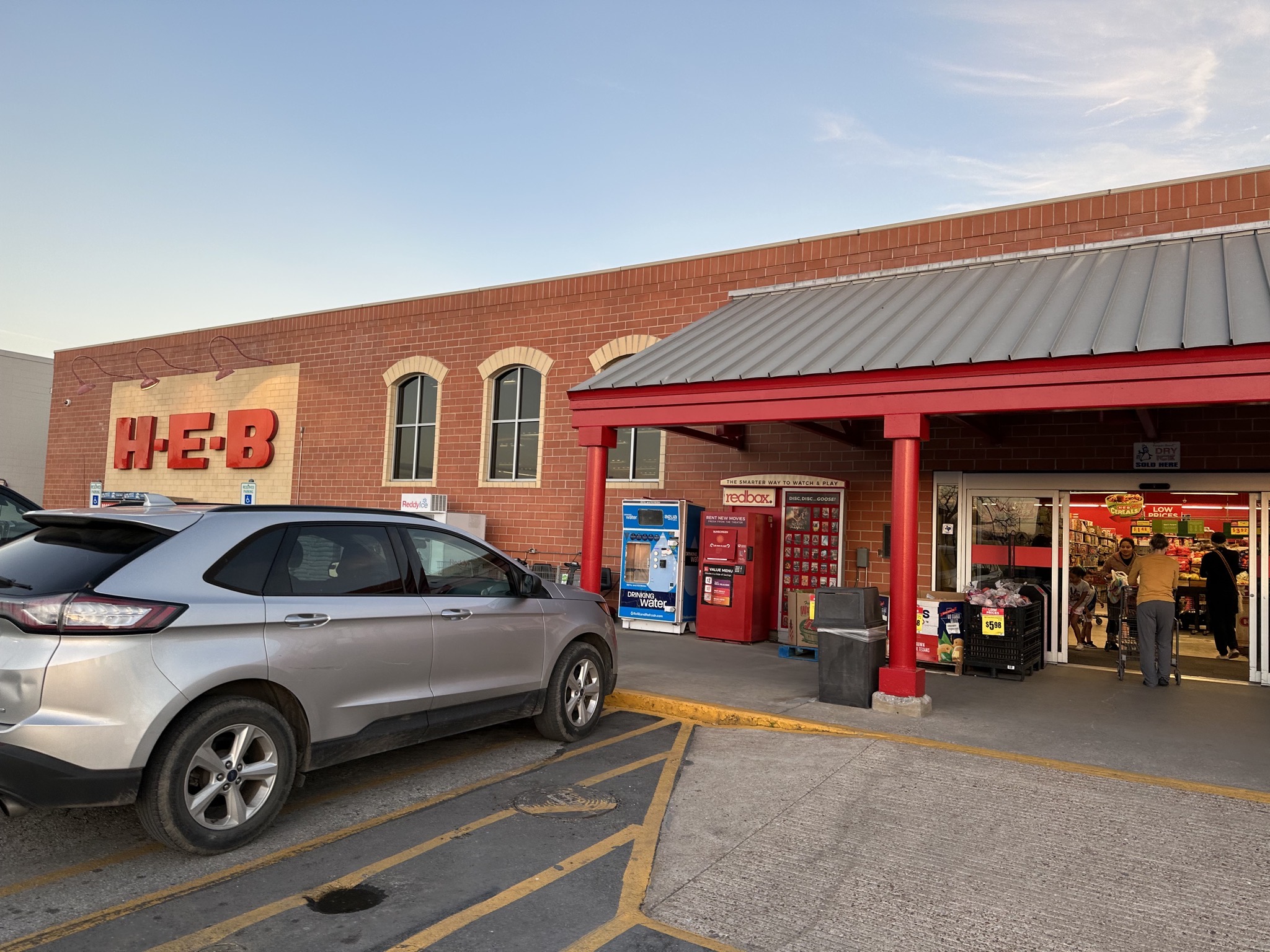 H-E-B