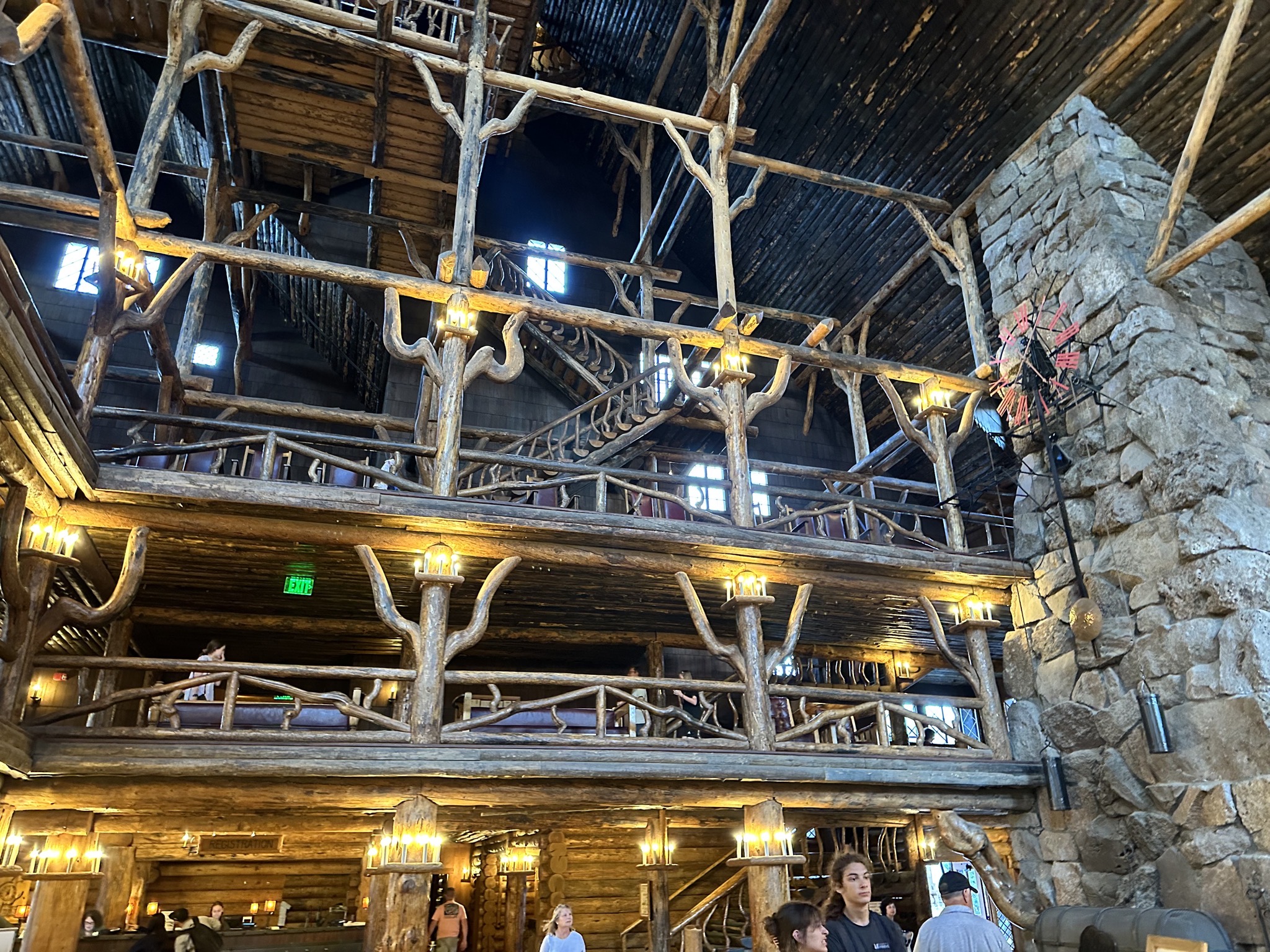 Old Faithful lodge